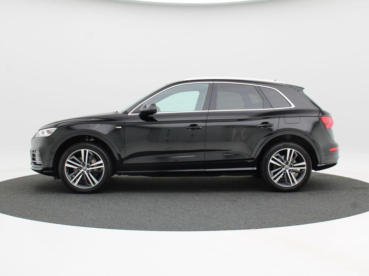 Audi Q5 55 TFSi e 367 Pk quattro S-Line | LED | Elektrische Achterklep | Privacy Glass | Stoel Verwarming | Cruise Control | 20 Inch