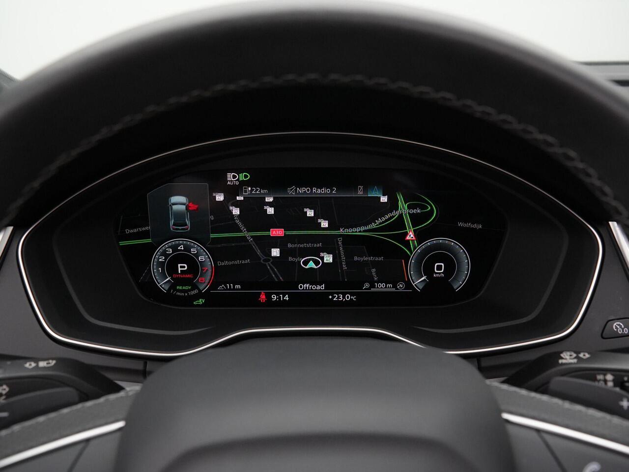 Audi Q5 55 TFSI e 367 pk S-tronic S edition Competition / S-Line | Panoramadak | Geheugenstoel | Rondomzicht camera | Bang & Olufsen | Matrix LED | Leder/alcantara