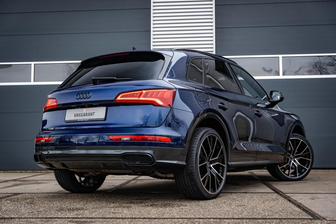 Audi Q5 55 TFSI e quattro Competition |RS zetels |Pano |Gevlakt stuur |Sfeer |360° |Matrix LED