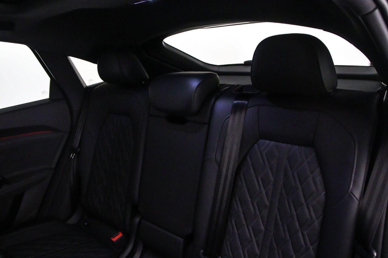 Audi Q5 Sportback 2.0 TFSI e-hybrid quattro S Edition Comp. | Pano | Luchtvering | OLED | Trekhaak | Head Up | 21 inch | Tech Pack Pro | Keyless | Matrix LED | 360cam