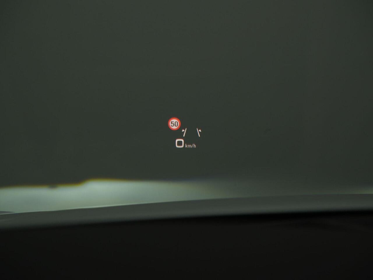 Audi Q5 55 TFSI e 367 pk S-tronic quattro S edition Competition / S-Line | Panoramadak | Bang & Olufsen sound | Trekhaak | Matrix LED | Fijnnappa Leder | Standkachel | Stoel-/achterbankverwarming | 21 inch