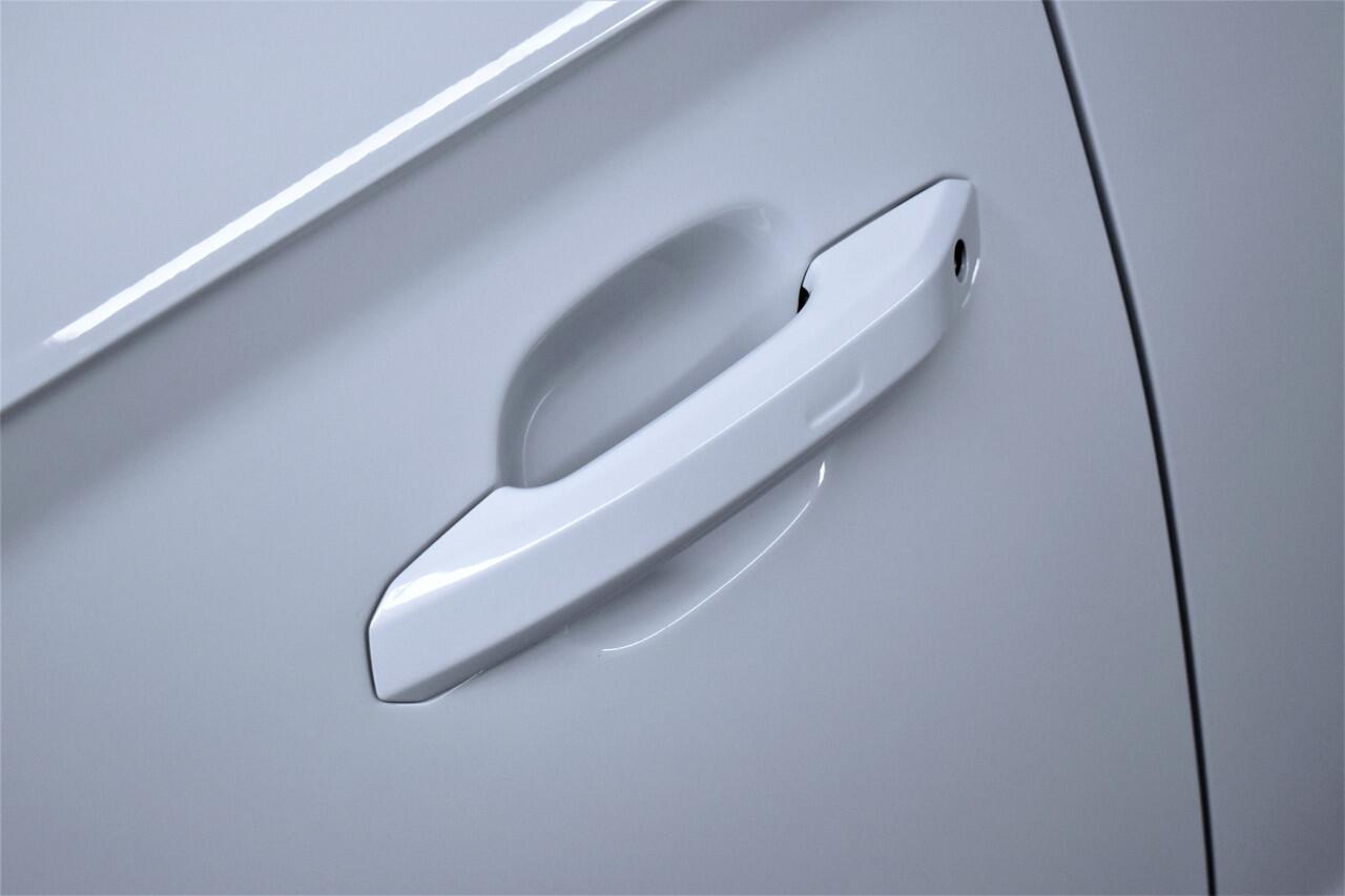 Audi Q5 50 TFSI e 299pk Quattro S-Line 1e. Eig Dealer OH Pano/Luchtvering/Trekhaak/Camera/Keyless/Navi/Led/Lmv18''