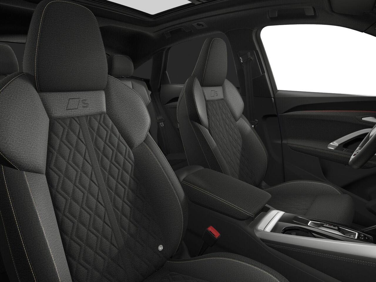 Audi Q5 Sportback 2.0 TFSI e-hybrid quattro S edition 299 PK · Adaptieve luchtvering · Trekhaak elek. wegklapbaar · Glazen panoramadak · 20" LM Velgen