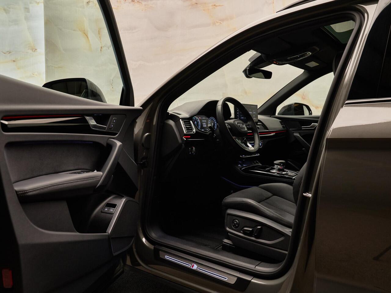 Audi Q5 Sportback 50 TFSI e S Edition Competition, NL-auto, pano, tr.haak, 21", matrix-LED, ACC, keyless, privacy