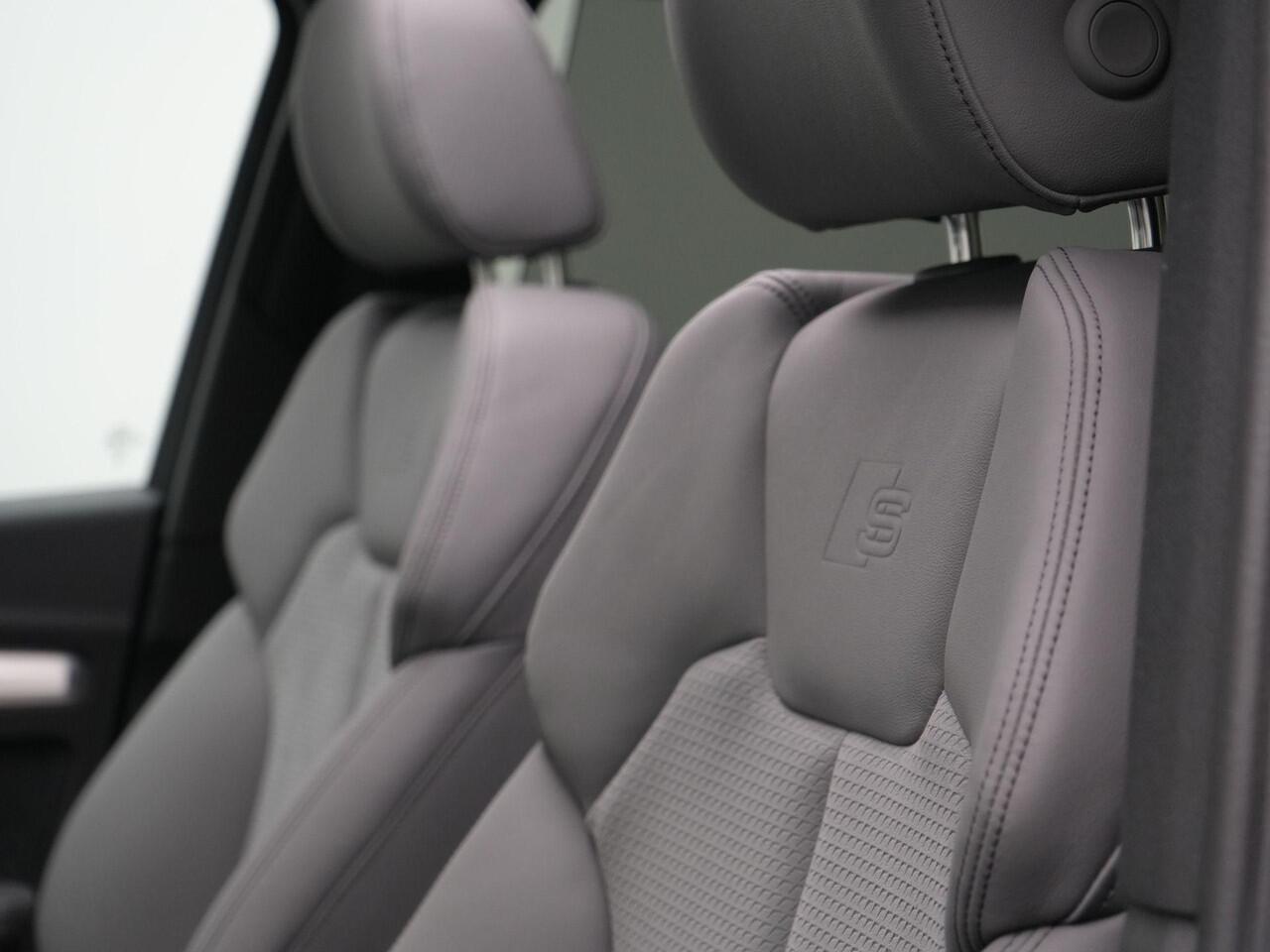 Audi Q5 Sportback 50 TFSI e 299 pk S-Line | Panoramadak | Trekhaak | Rondomzicht camera | Bang & Olufsen | Matrix LED