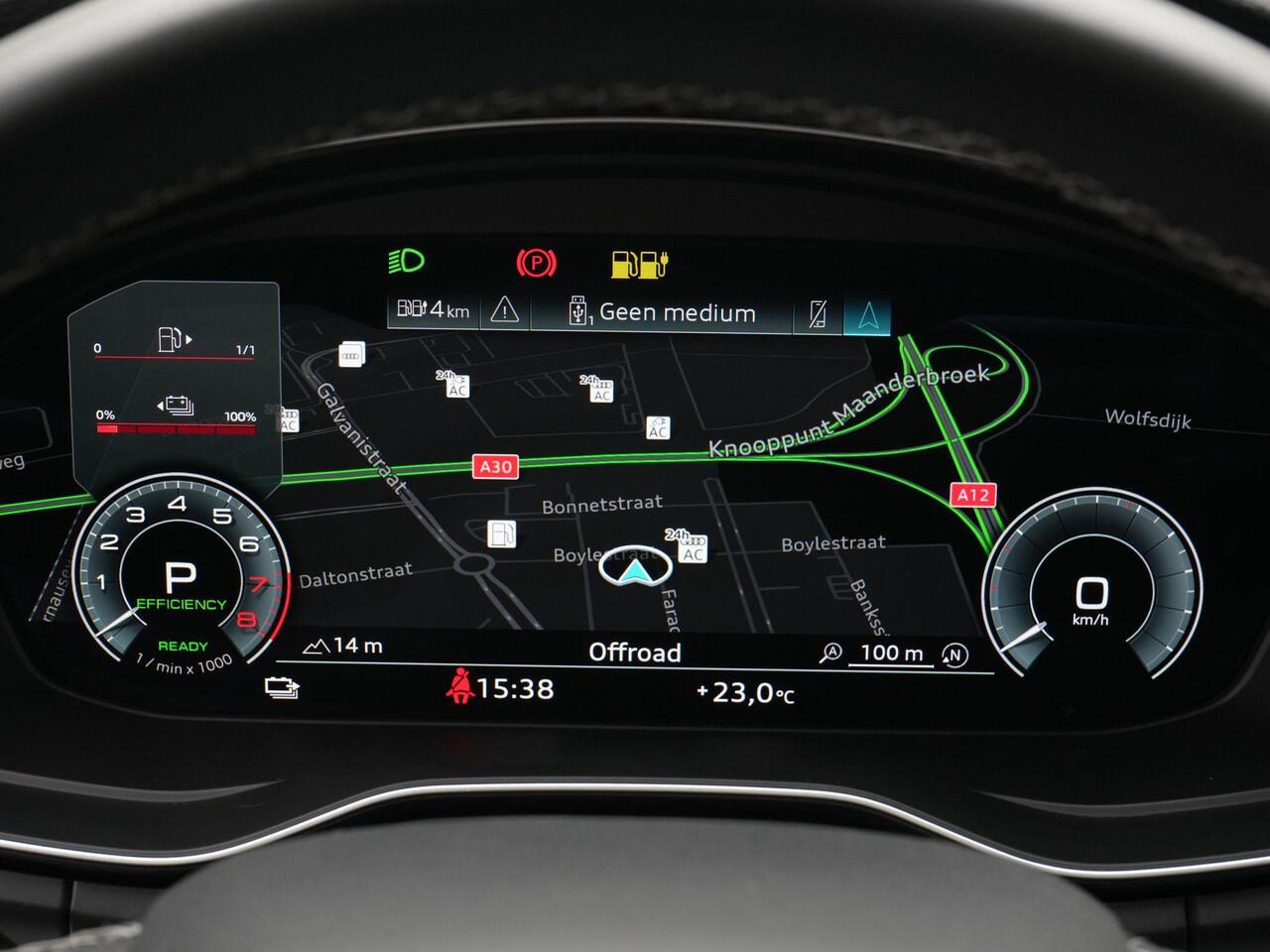 Audi Q5 55 TFSI e 367 pk S-tronic S edition Competition / S-Line | Panoramadak | Trekhaak | Achteruitrijcamera | Standkachel | Cruise Control | Zwart optiekpakket plus | 20 inch