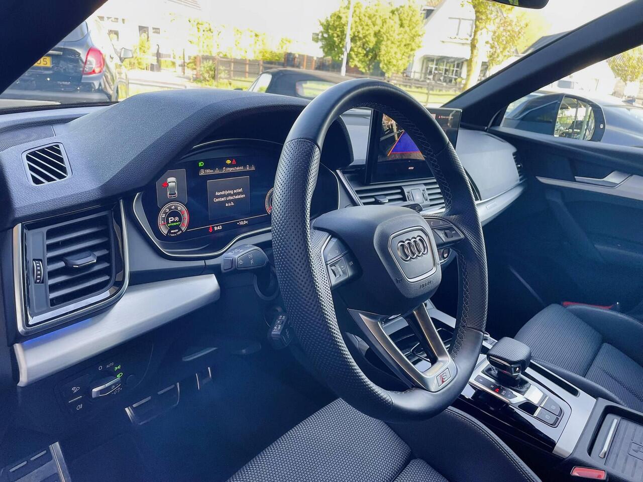 Audi Q5 40 TFSI S edition | Slechts 8000km! | Luchtvering | Tour Ass pack | Panodak | Etc.. 1 eig | Org NL