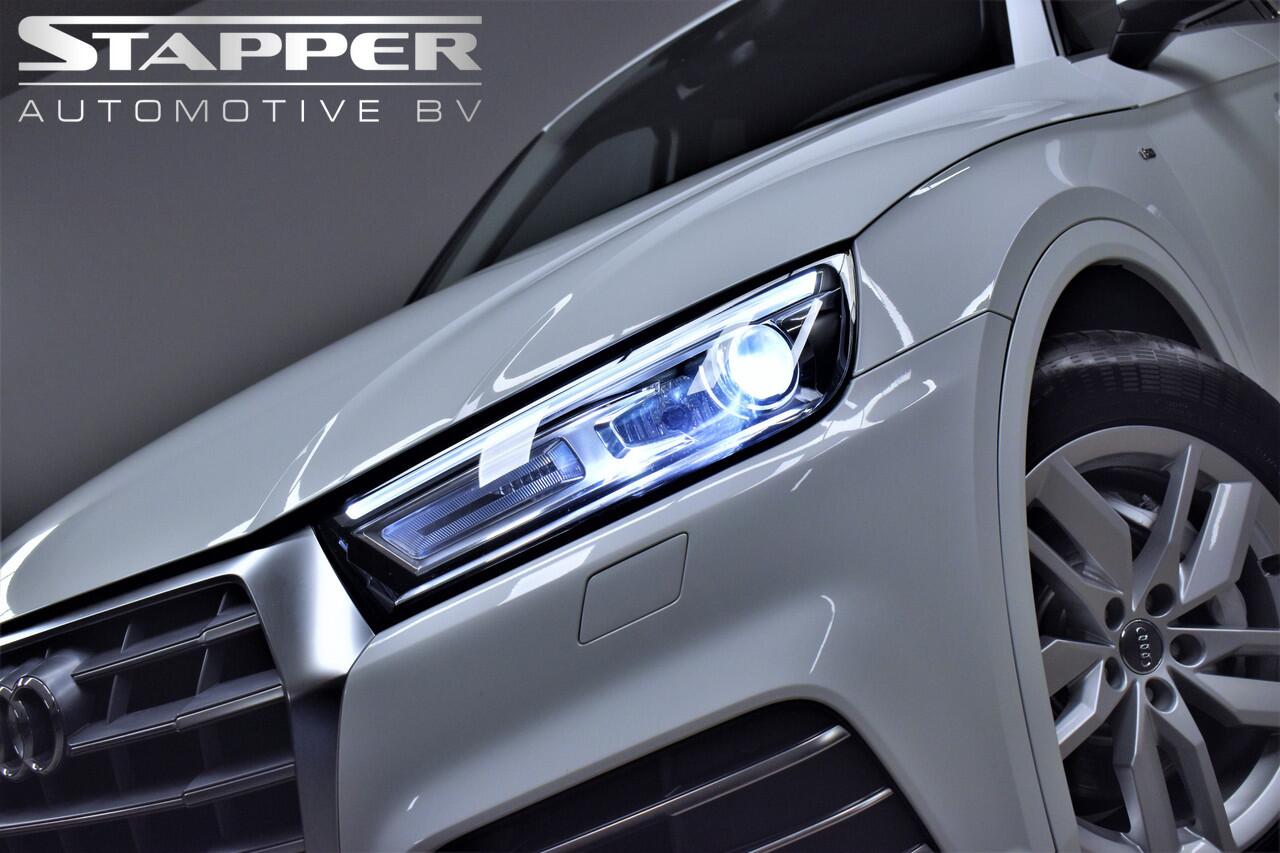 Audi Q5 50 TFSI e 299pk Quattro S-Line 1e. Eig Dealer OH Pano/Luchtvering/Trekhaak/Camera/Keyless/Navi/Led/Lmv18''