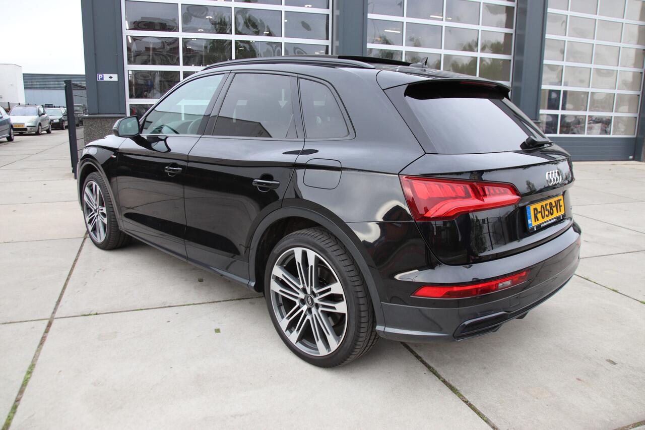 Audi Q5 50 TFSIe Quattro 3x S-Line Pano, HUD, Luchtvering, trekhaak, BOMVOL! Aanbieding!