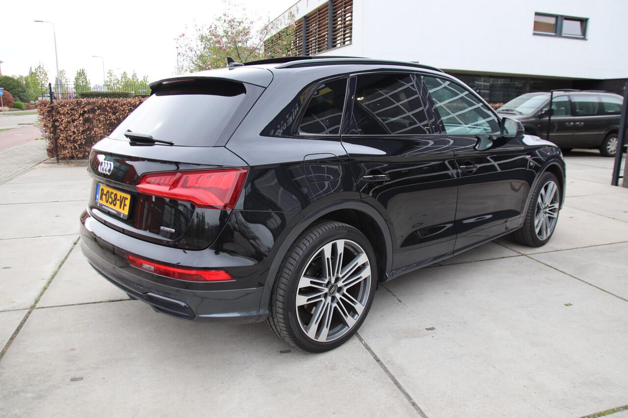 Audi Q5 50 TFSIe Quattro 3x S-Line Pano, HUD, Luchtvering, trekhaak, BOMVOL! Aanbieding!