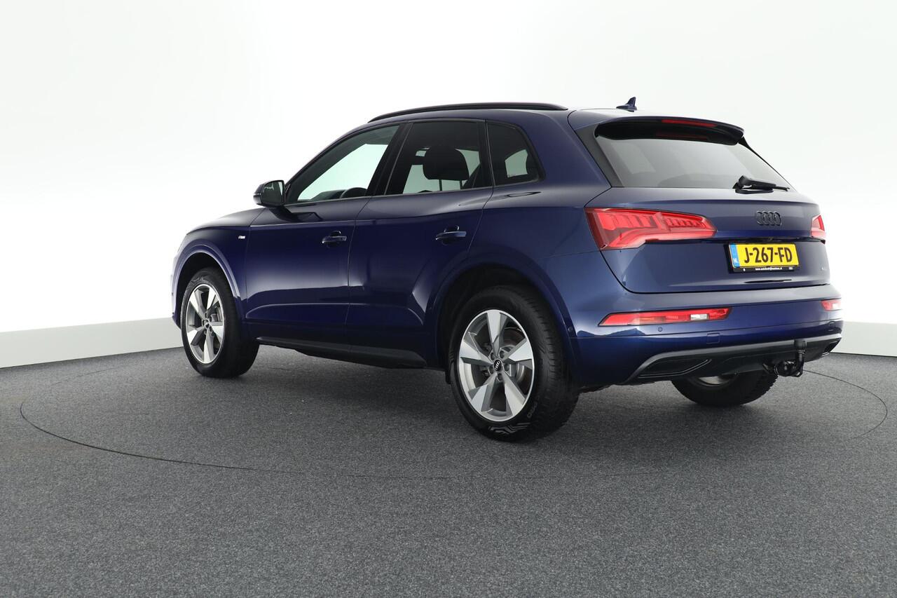 Audi Q5 40 TDI 190pk quattro Sport S Line Edition Standkachel Camera Stoelverwarming Navigatie