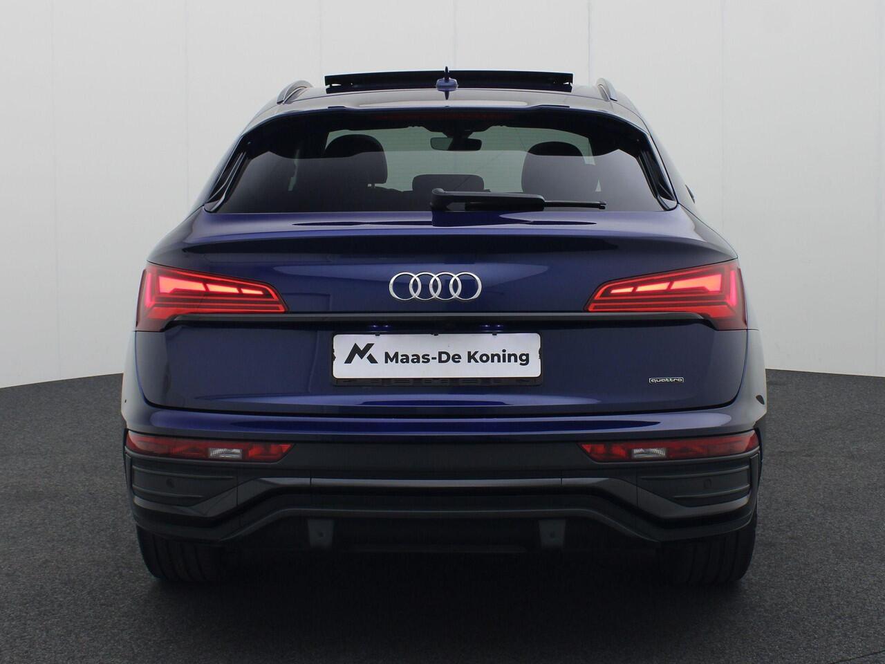 Audi Q5 Sportback 50 TFSIe 220kW/299PK S Line · Panoramadak · Camera · Head-UP Display · Luchtvering · Trekhaak ·