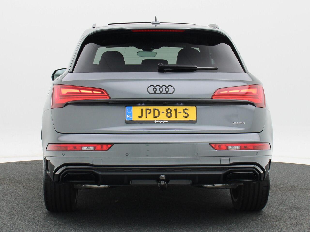 Audi Q5 55 TFSi e 367 Pk Automaat S-Line | Panoramadak | Adaptive Cruise | CarPlay | Stoelverwarming | Climate Control | Stuurverwarming | 360 camera | Trekhaak | 21 inch | 8.999 Km!!
