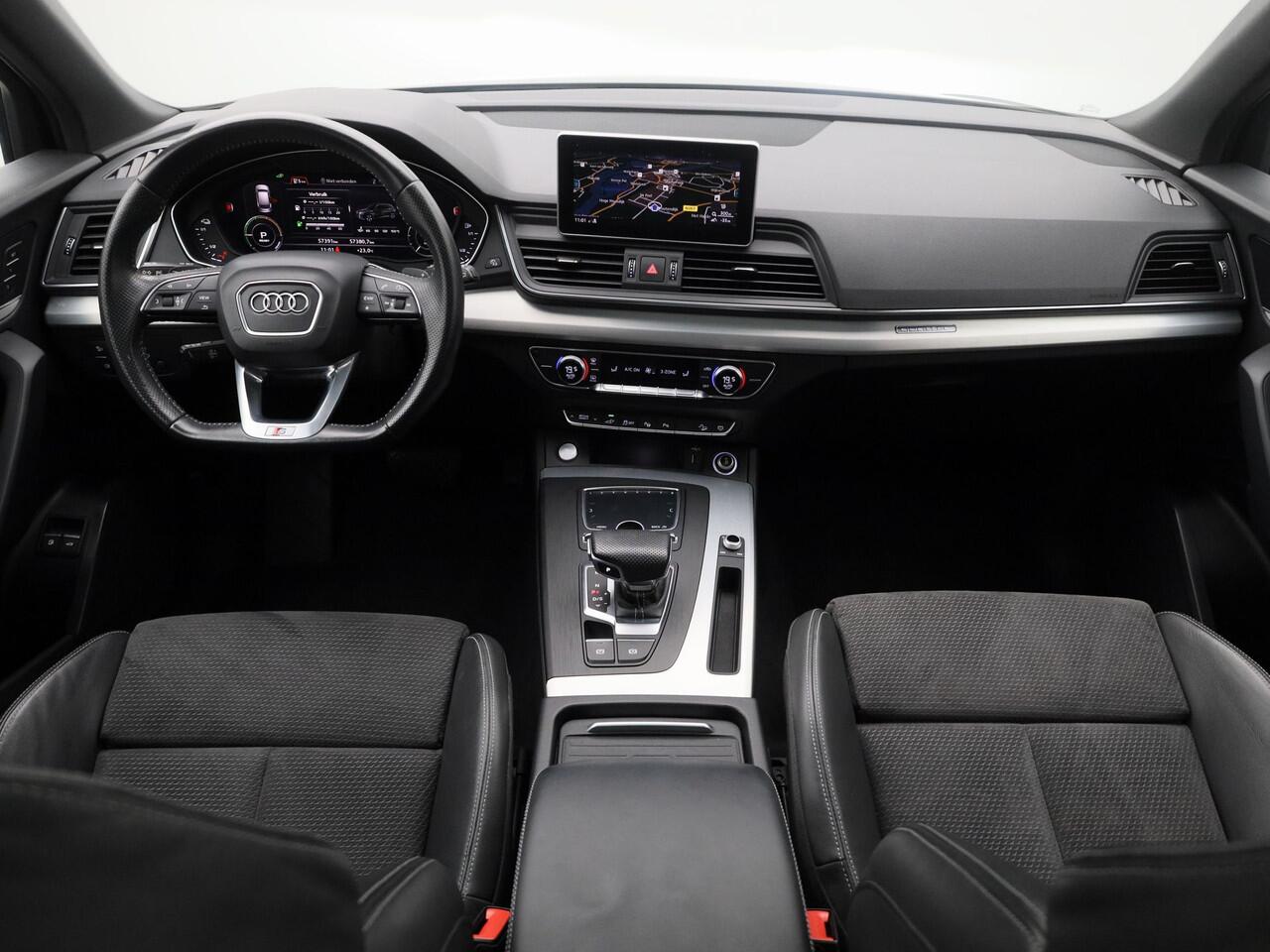Audi Q5 50 TFSI e quattro S edition | PANO | CAMERA | KEYLESS