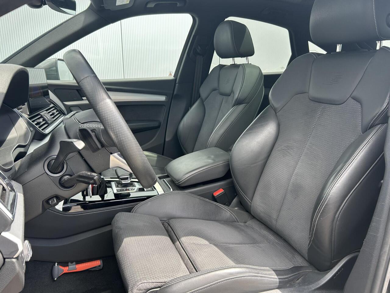 Audi Q5 Sportback 50 TFSI e S edition / Schuif & Kanteldak /Virtual Cockpit / Navigatie / Climate Control / Elektrische Stoel Met Geheugenfunctie /