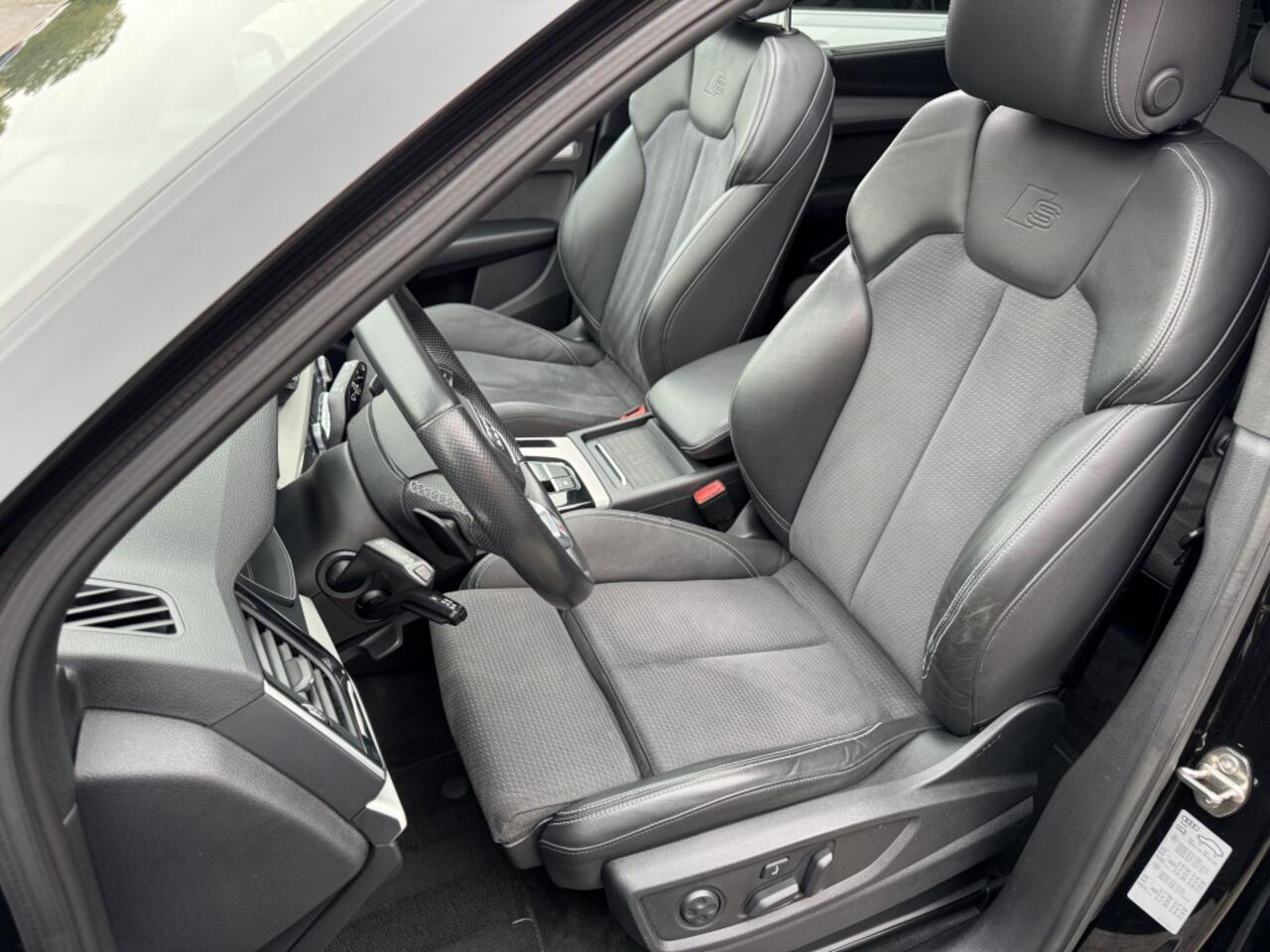 Audi Q5 55 TFSI e S-Line 367 Pk Pano HUD 360 Camera Massage