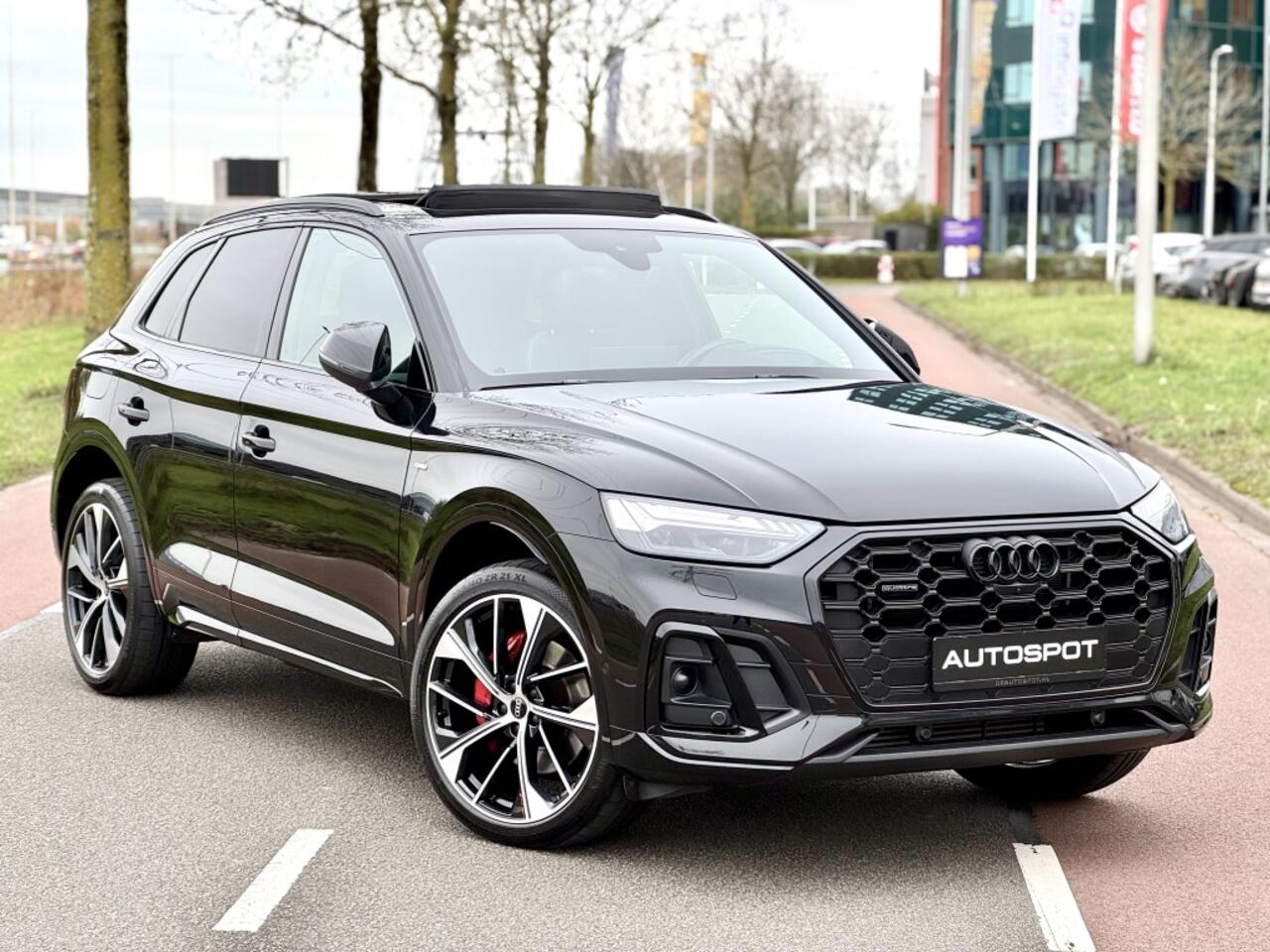 Audi Q5 55 TFSI e S-Line Competition Pano HUD Memory Alle Opties