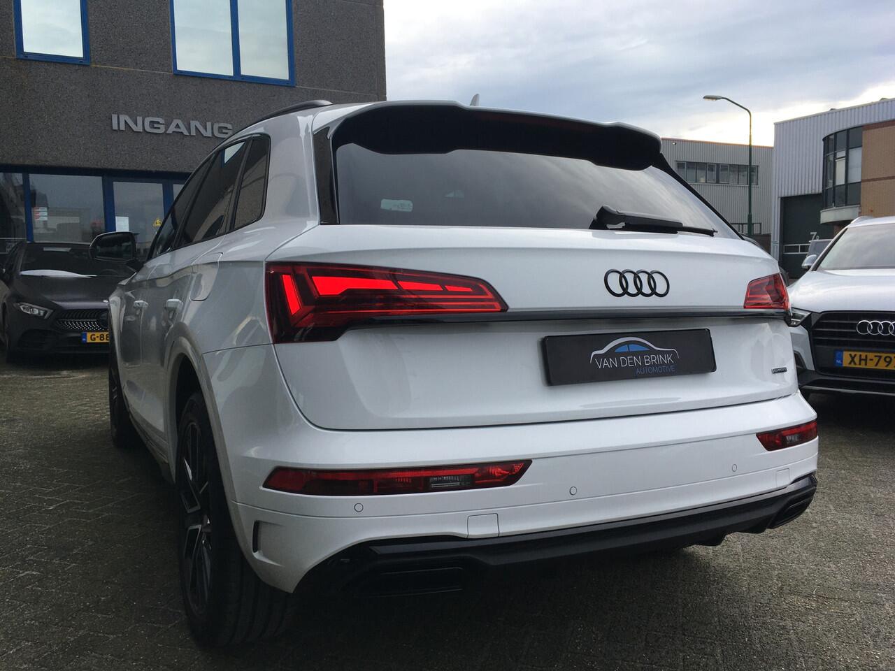 Audi Q5 55 TFSI e S-line Black Edition