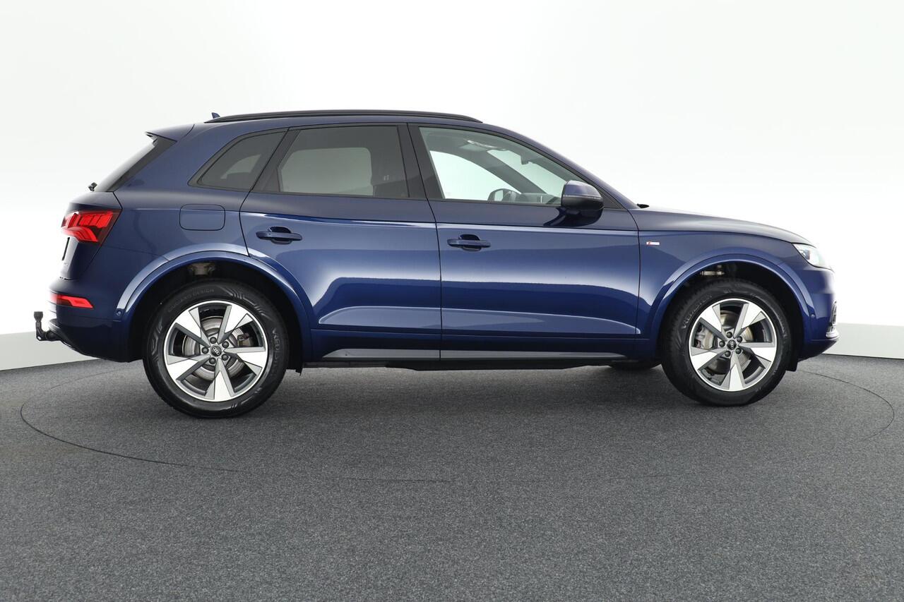 Audi Q5 40 TDI 190pk quattro Sport S Line Edition Standkachel Camera Stoelverwarming Navigatie