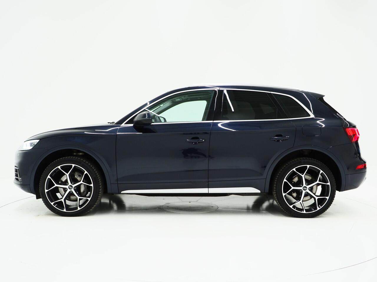 Audi Q5 50 TFSI e Quattro 299PK | Panoramadak | Camera | Virtual | Dodehoek | DAB | Stoelverwarming | Carplay