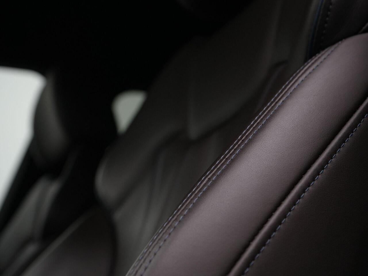 Audi Q5 Sportback 55 TFSI e 367 pk S-tronic S edition | Rondomzicht camera | Matrix LED koplampen | Standkachel | Adaptive cruise | Sportstoelen | Optiekpakket zwart | 20 inch