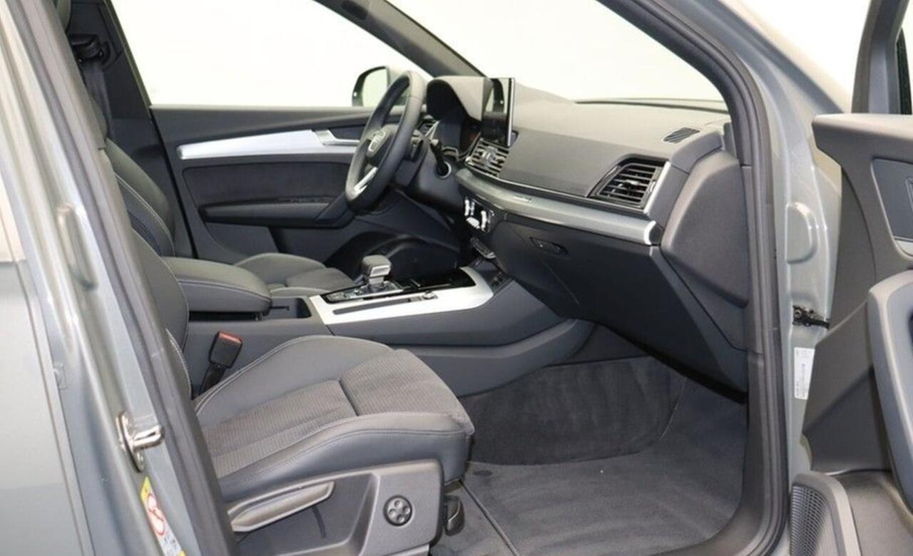 Audi Q5 50 TFSI e S Line ACC Trekhaak Sportstoelen 20 Inch Bang und Olufsen Audi Virtual Cockpit
