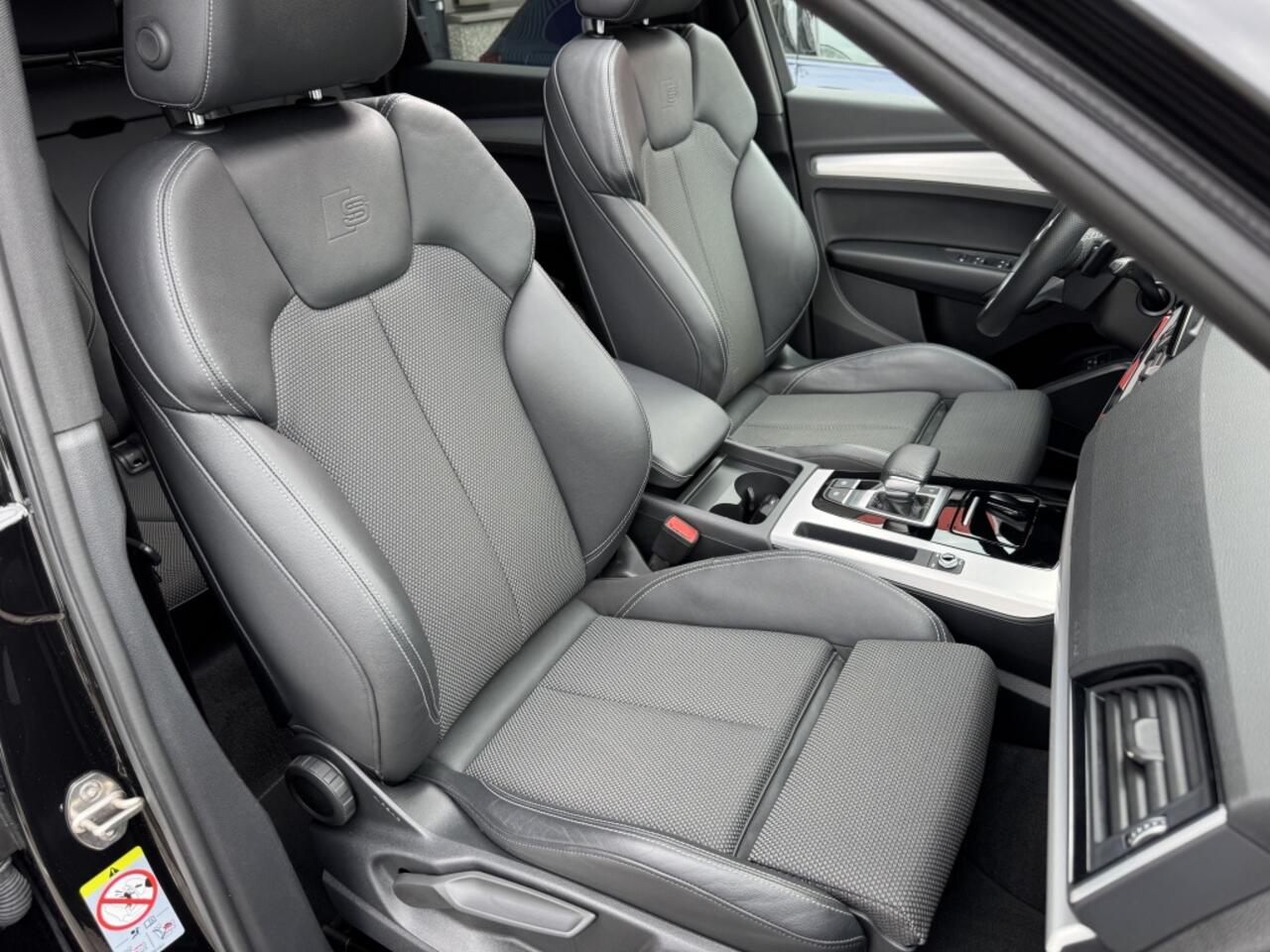 Audi Q5 50 TFSI e S-Line Black Ed. Pano Sfeerverlichting Camera