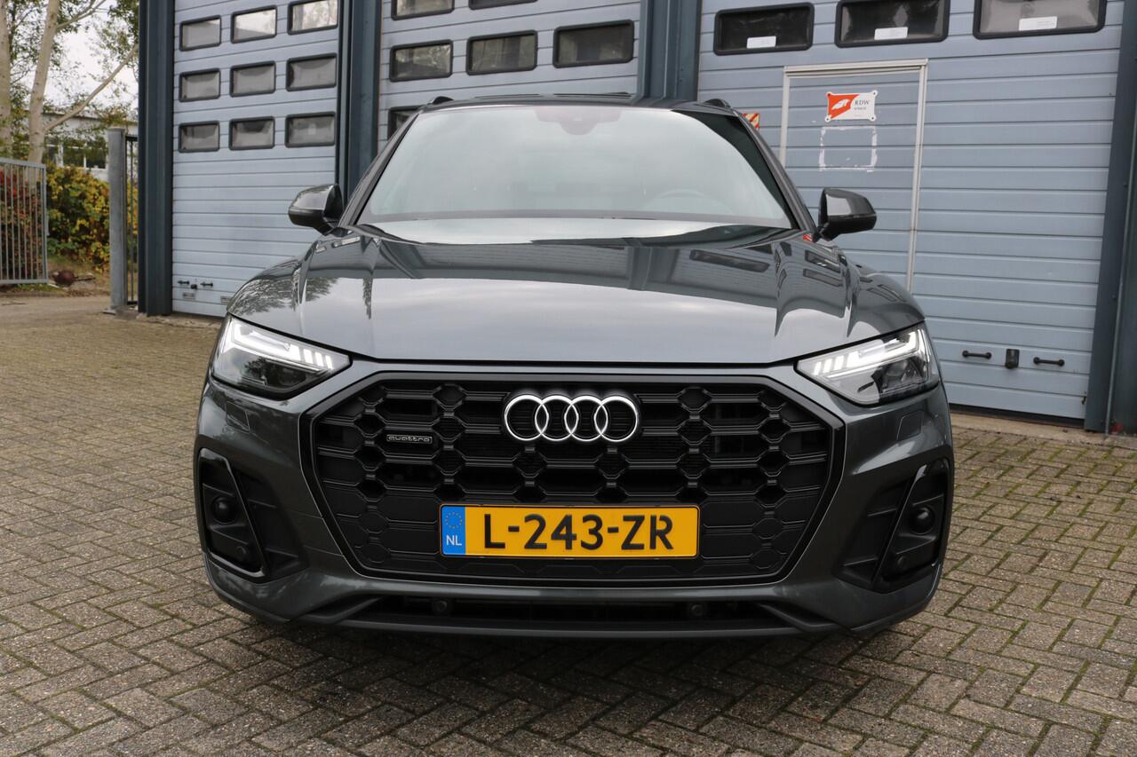 Audi Q5 50 TFSI e S edition Panodak Leder Camera T-haak Bj:2021