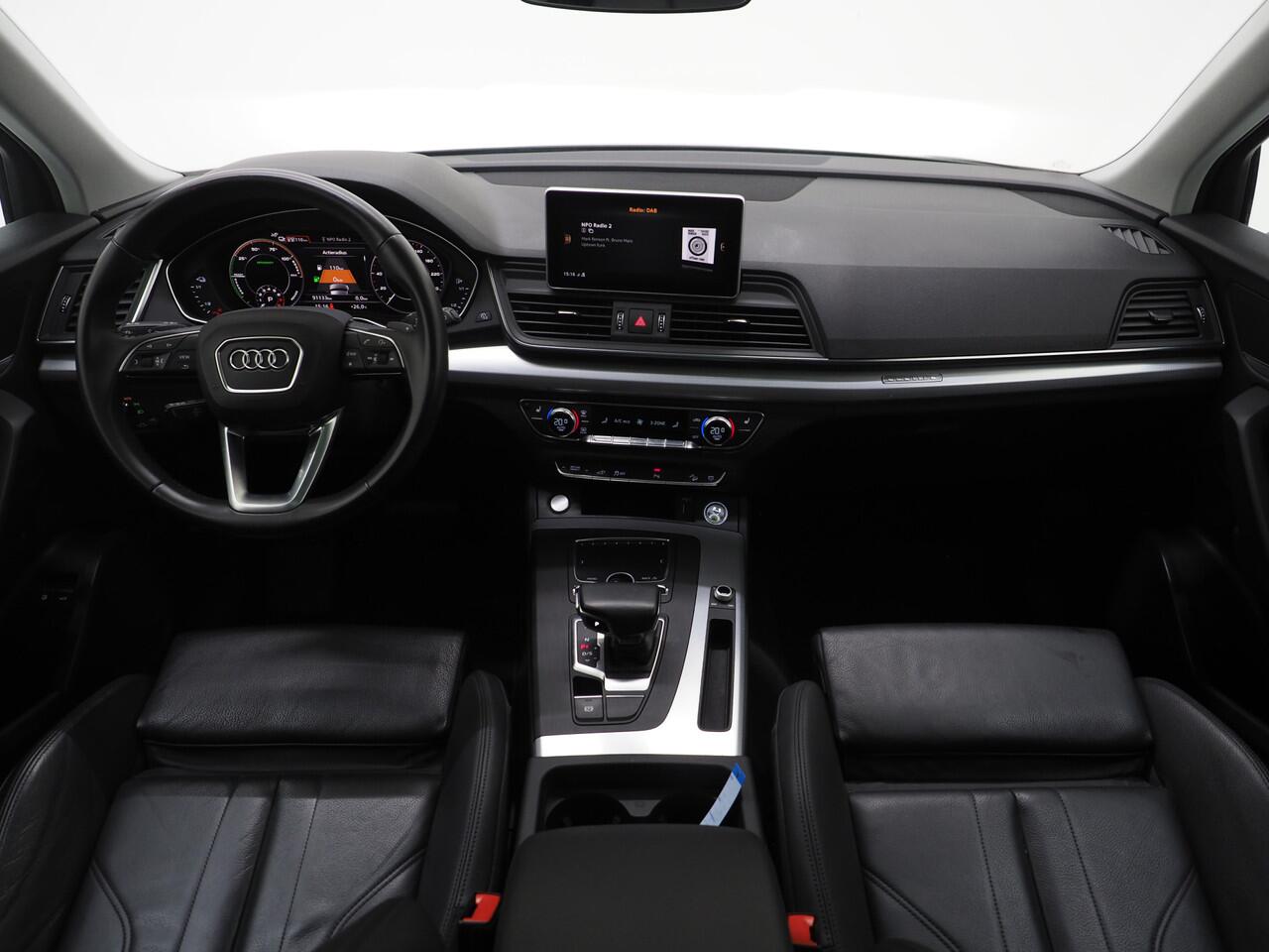 Audi Q5 50 TFSI e Quattro 299PK | Panoramadak | Camera | Virtual | BLIS | DAB | Stoelverwarming | Carplay