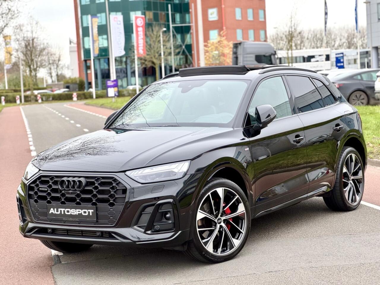 Audi Q5 55 TFSI e S-Line Competition Pano HUD Memory Alle Opties