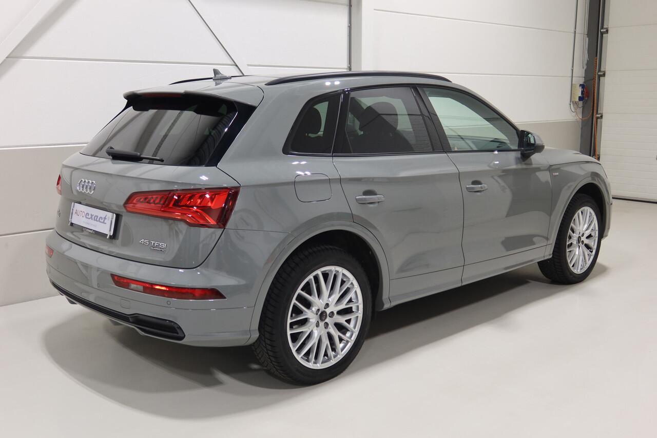 Audi Q5 45 TFSI quattro I S edition I Nardo Grijs I S-Line I Panoramadak