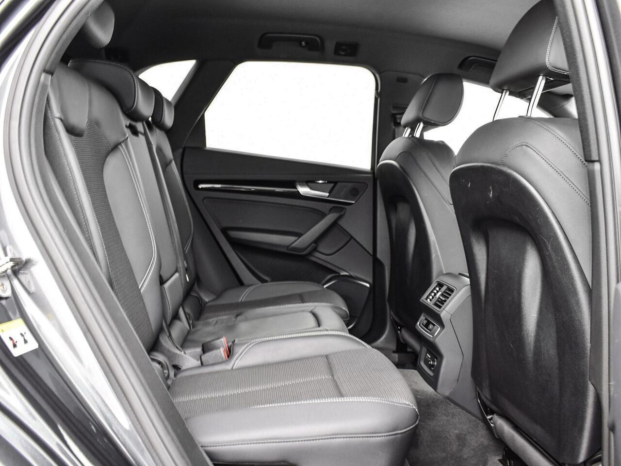 Audi Q5 50 TFSIe 300pk S-tronic S edition Competition · Apple/Android Car Play · Luchtvering · Keyless · 360 Camera · Elek. Achterklep · 20'' Inch · 01-08-2027 of 100.000km