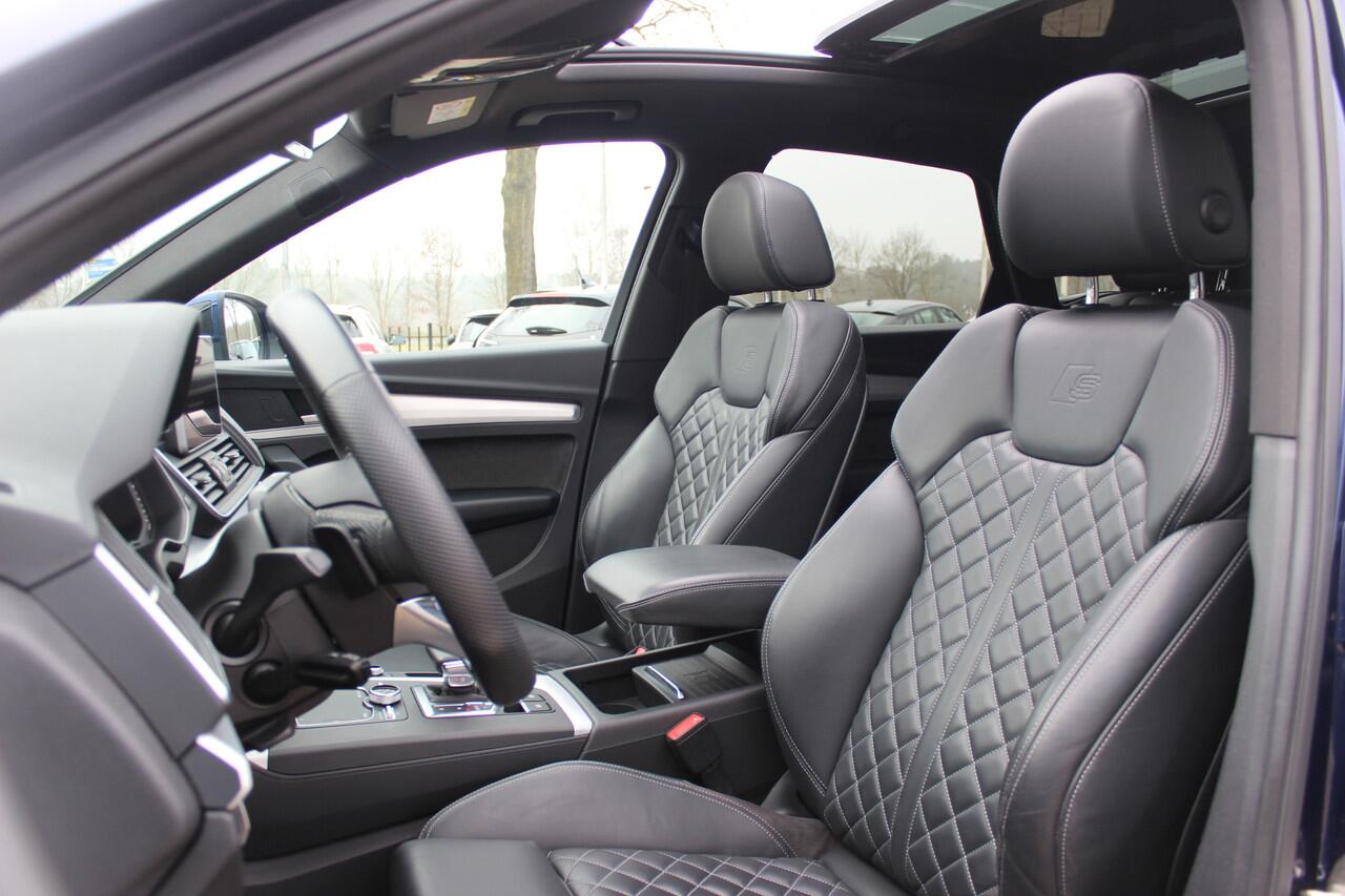 Audi Q5 55 TFSI e quattro Competition 32.038 km! / Panoramadak / 360Camera / RS Seats / B&O / 20'' / Matrix LED / Keyless / Virtual Cockpit / Stoelverwarming 4x / Dodehoek / DAB / ACC