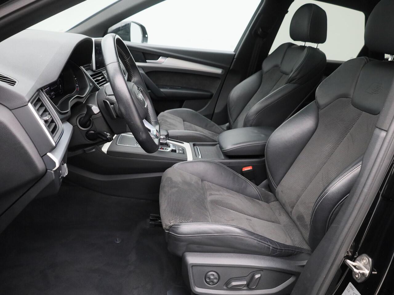 Audi Q5 50 TFSI e quattro S edition | PANO | CAMERA | KEYLESS