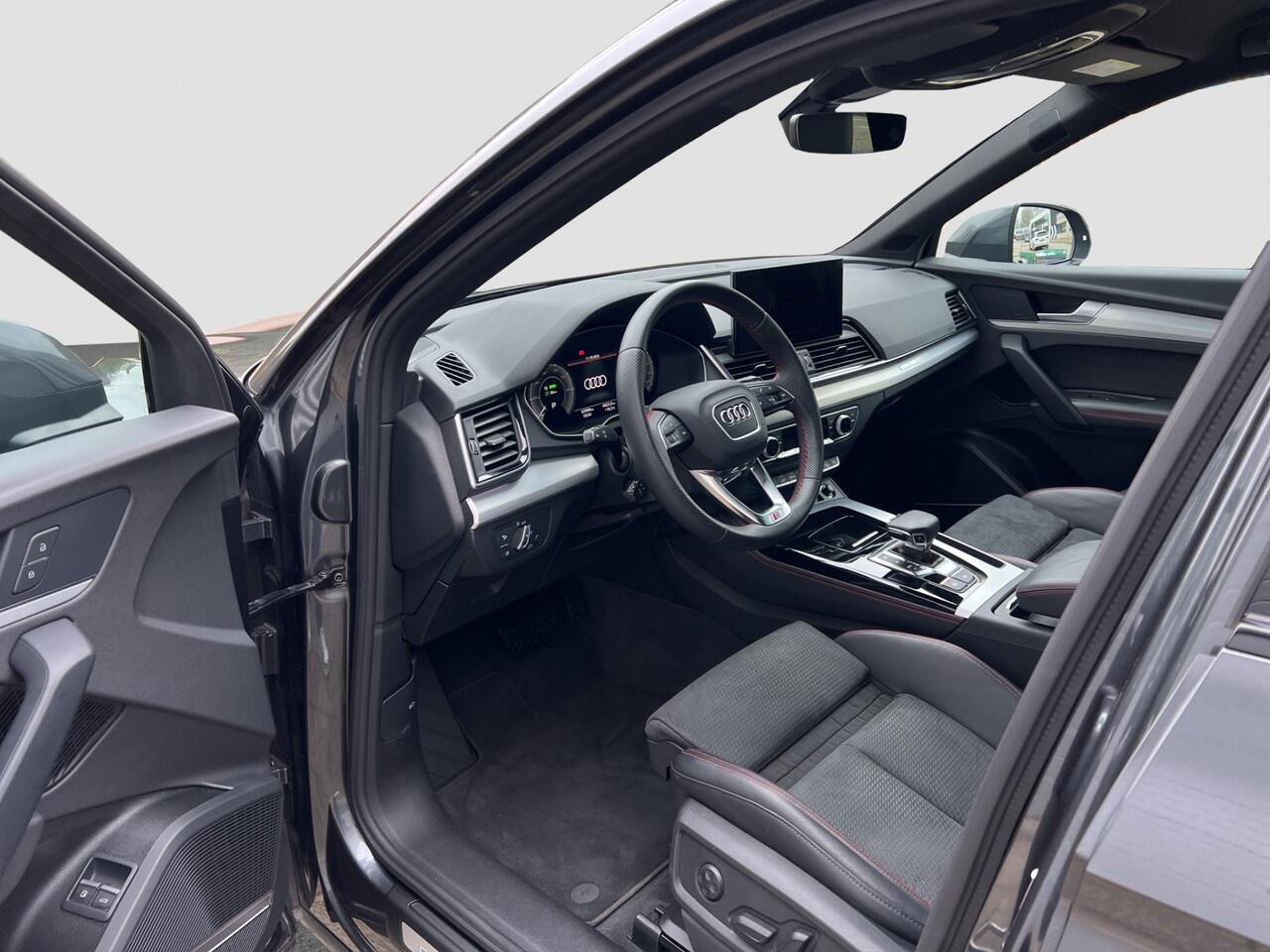 Audi Q5 Sportback 55 TFSI e S edition Competition | 360 Cam | SOH 99% | Adaptive | B&O | Matrix LED