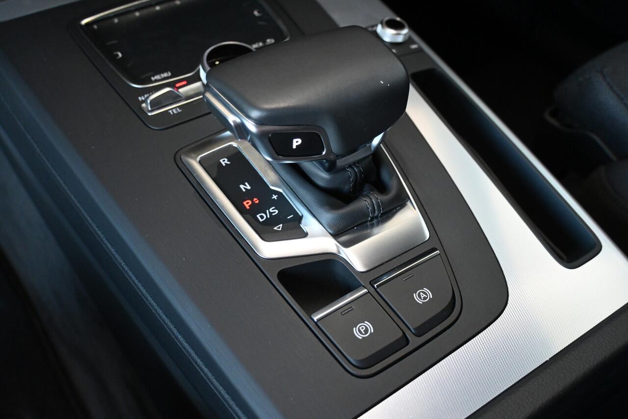 Audi Q5 50 TFSI e quattro S-Line 21'Inch Virtual Cockpit Navigatie Dealer Onderhouden! Inruil Mogelijk!