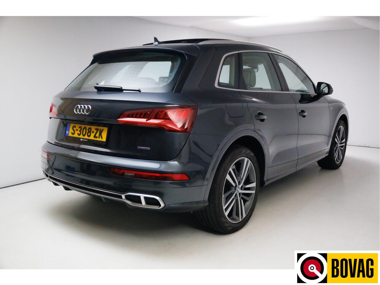 Audi Q5 55 TFSI e 367 PK quattro Competition S-Line Panoramadak, Luchtvering, Volledig leer, Adaptive cruise, Electrisch verstelbare stoelen met massage en verw. Ambiance verlichting, 360 camera, 20 inch, Navigatie, Head-up