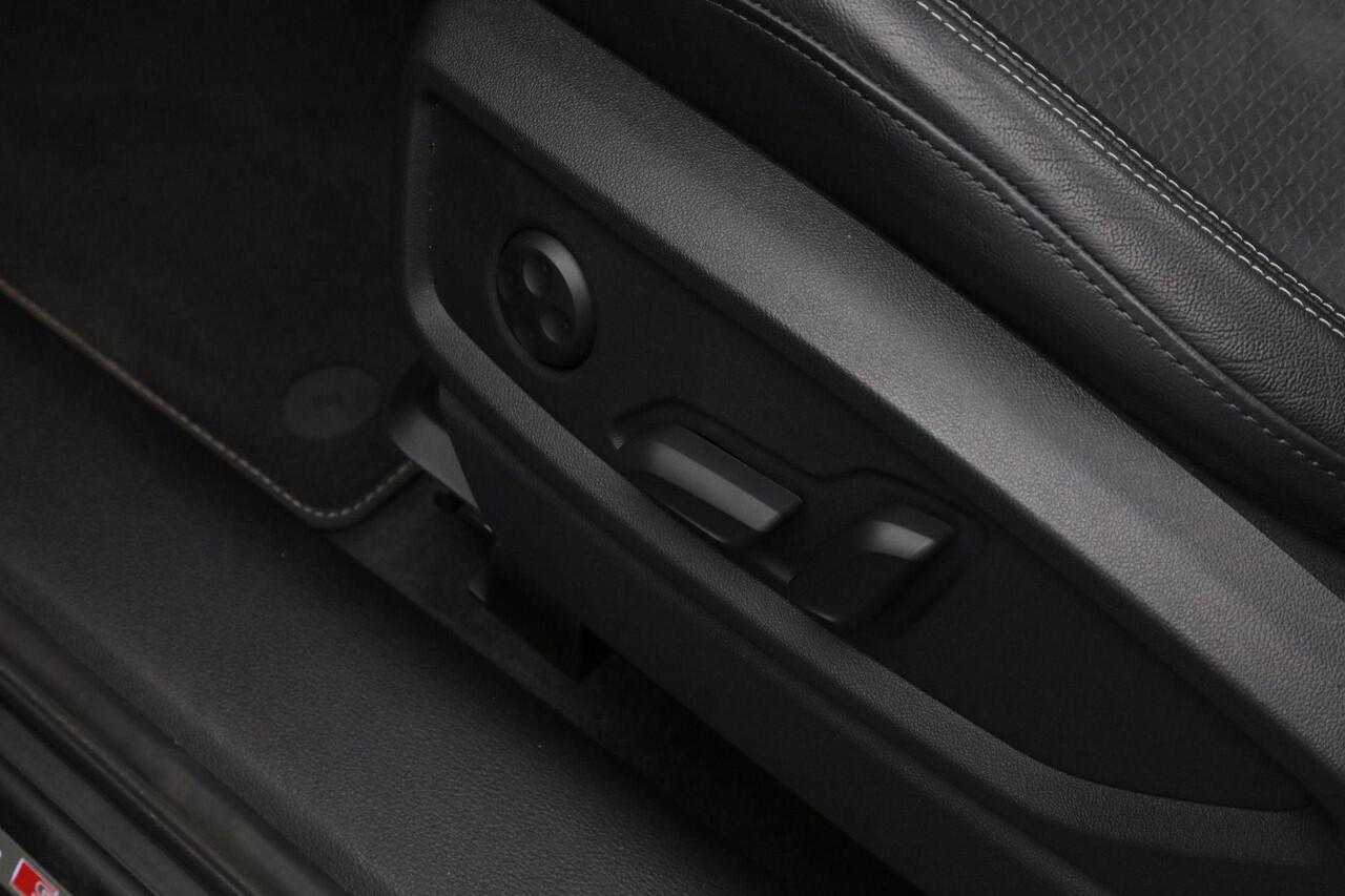 Audi Q5 55 TFSI e 367 pk S-tronic S edition / S-Line | Panoramadak | Rondomzicht camera | Bang & Olufsen | Head-up display | Matrix LED