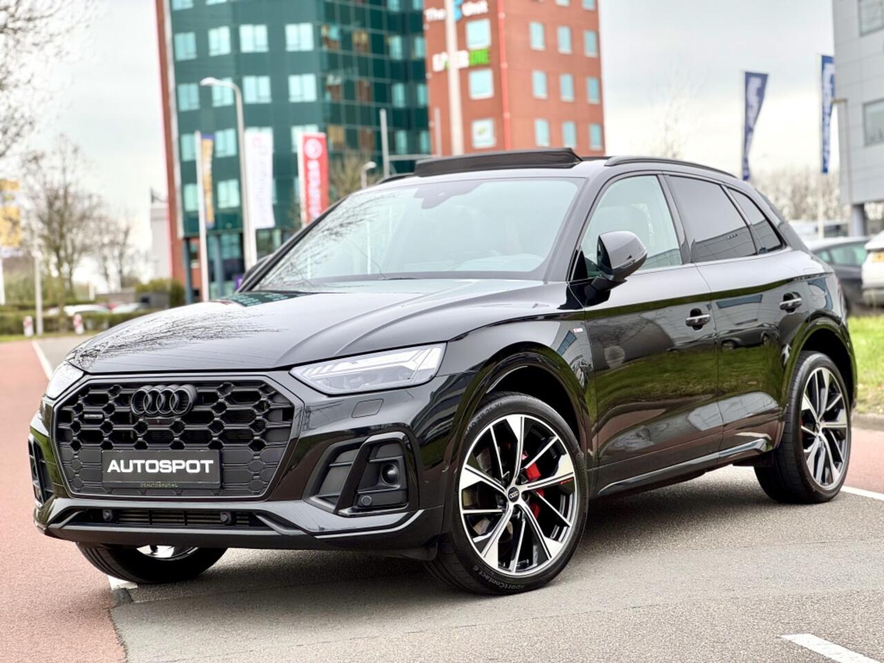 audi-q5-55-tfsi-e-s-line-competitio