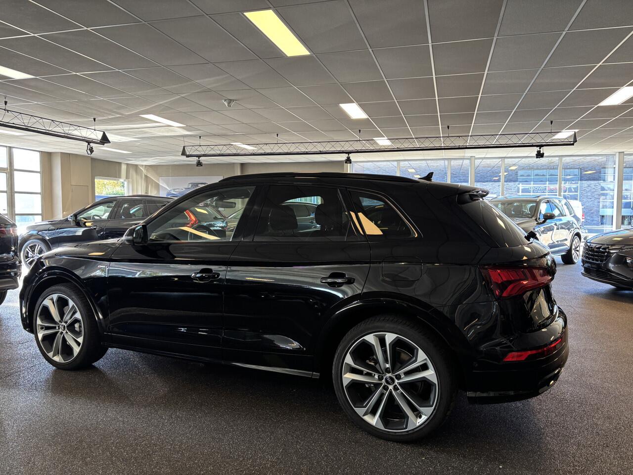 Audi Q5 55 TFSI e quattro Competition / RS seats / Luchtvering / Pano - Black Optic - B & O / ACC / Virtual / BLIS / 360 camera / Matrix LED / 21 inch - Elek Trekhaak -