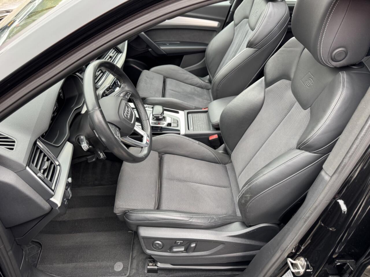 Audi Q5 55 TFSI e S-Line 367 Pk Pano HUD 360 Camera Massage