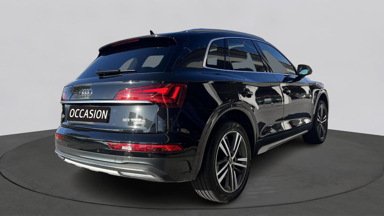 Audi Q5 50 TFSI eHybrid 299pk PHEV Quattro Advanced edition / Panoramadak / Adaptive Cruise / Camera
