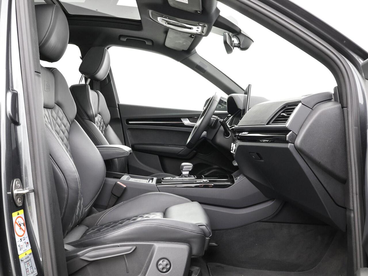 Audi Q5 Sportback 55 TFSIe 270Kw/367PK S Line · Panoramadak · Bang & Olufsen · Leder · Trekhaak · Adaptive Cruise Control · Garantie t/m 03-09-2029 of 100.000km