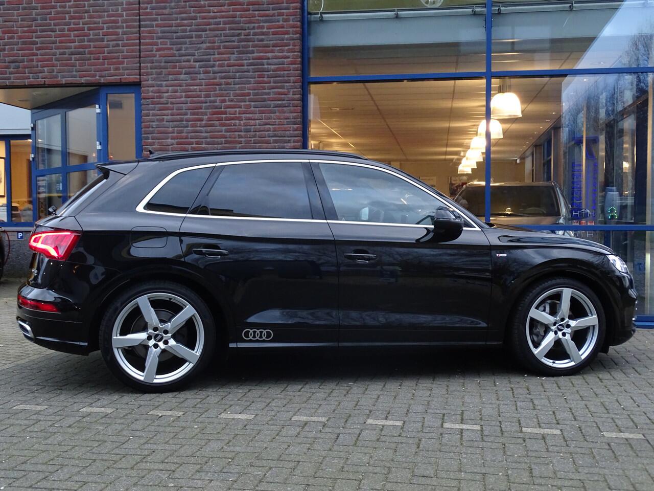 Audi Q5 45 TFSI quattro S edition TREKHAAK AUTO VOL OPTIES