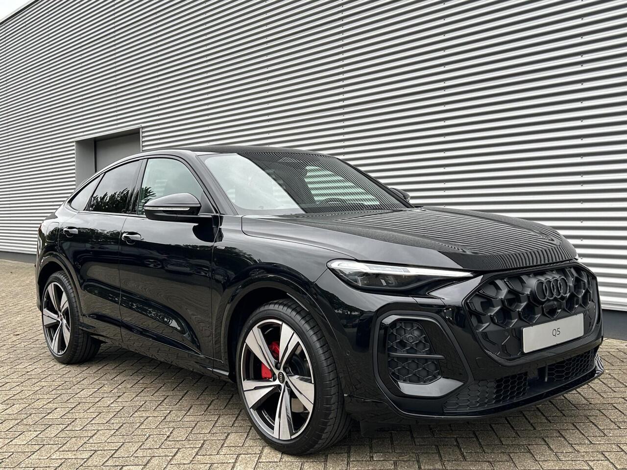 Audi Q5 Sportback S edition Competition 2.0 TFSI e 270 kW / 367 PK S Zwart Leder | Head-Up Display | Trekhaak | Luchtvering | Matrix | Keyless Entry | Bang & Olufsen | Sfeerverlichting | Adaptieve Cruise Control |