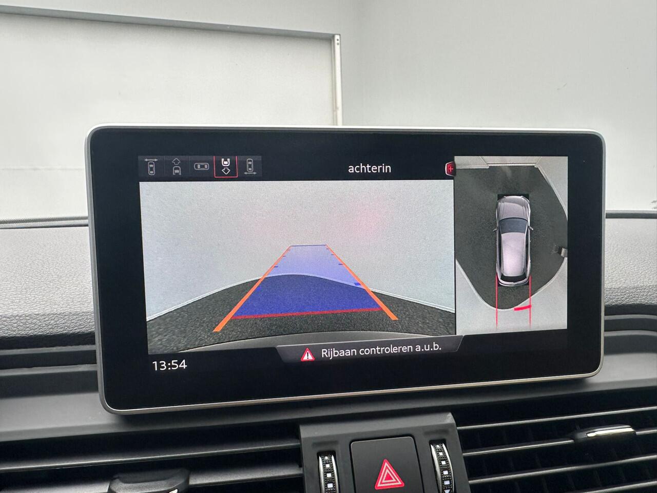 Audi Q5 50 TFSI e quattro S edition Plug In Hybrid 300pk Dealer O.H PHEV | 360 Camera | Lederen Sportstoelen Memory & Verwarmd | Navigatie | Cruise Control | Keyless | DAB | Virtual |