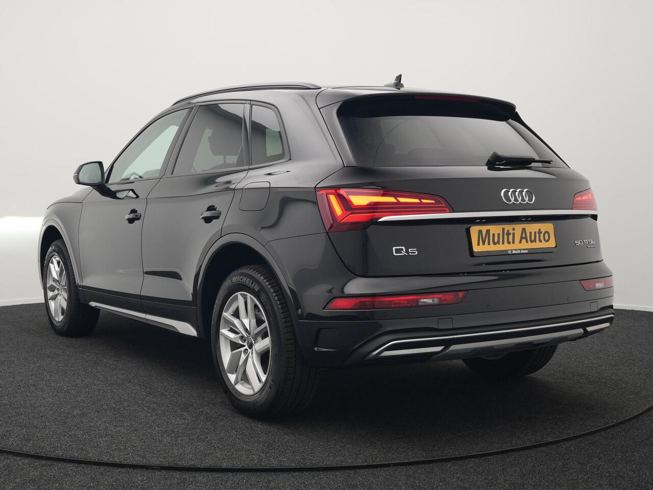 Audi Q5 50 TFSI e Advanced edition Plug In Hybrid 300pk Dealer O.H PHEV | 360 Camera | Cruise Control | Sportstoelen Verwarmd | Navigatie | Virtual | DAB | L.M. 18" |