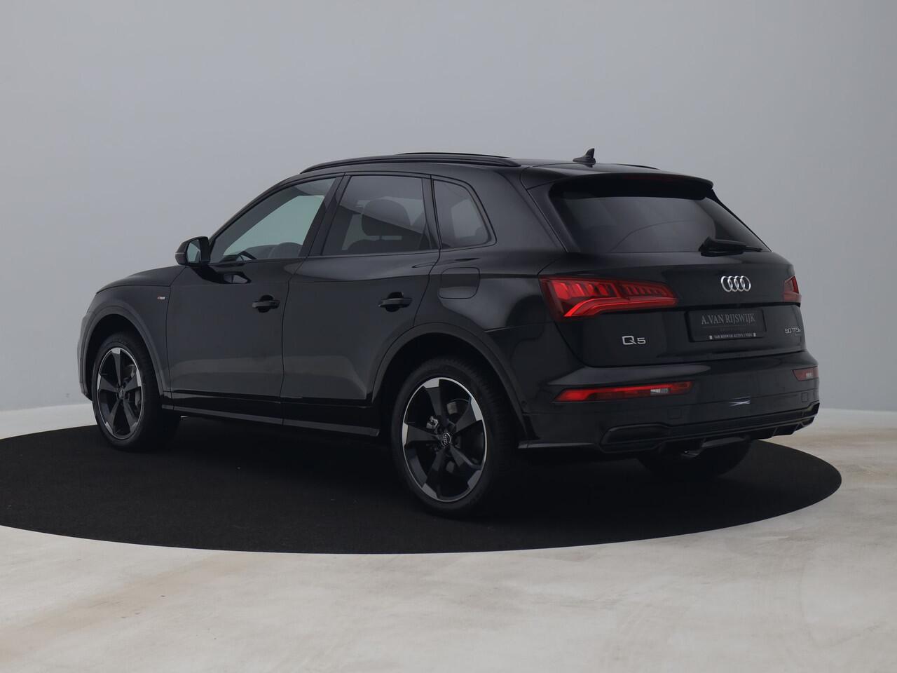 Audi Q5 50 TFSI e quattro S edition | PANO | CAMERA | KEYLESS