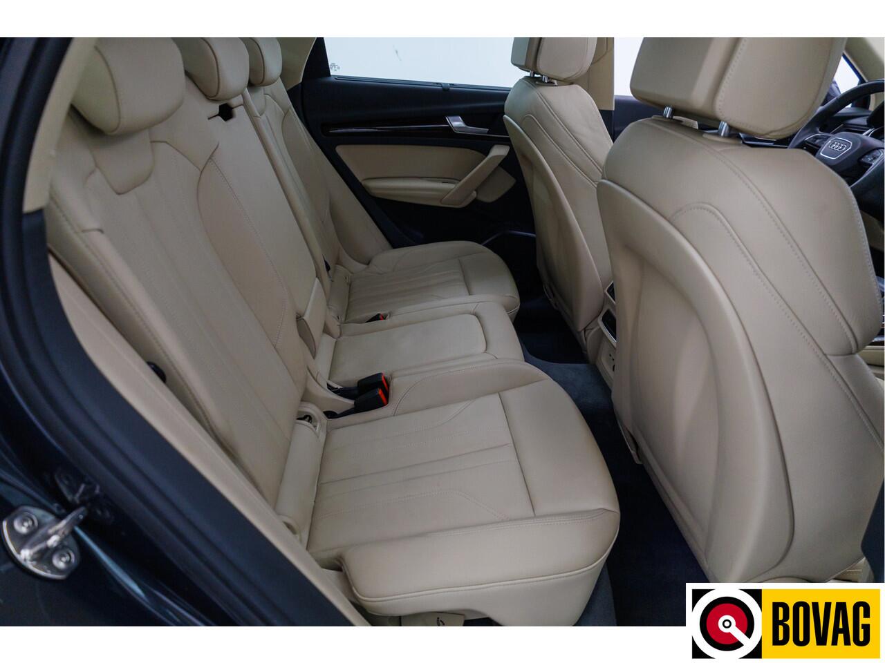 Audi Q5 55 TFSI e 367 PK quattro Competition S-Line Panoramadak, Luchtvering, Volledig leer, Adaptive cruise, Electrisch verstelbare stoelen met massage en verw. Ambiance verlichting, 360 camera, 20 inch, Navigatie, Head-up