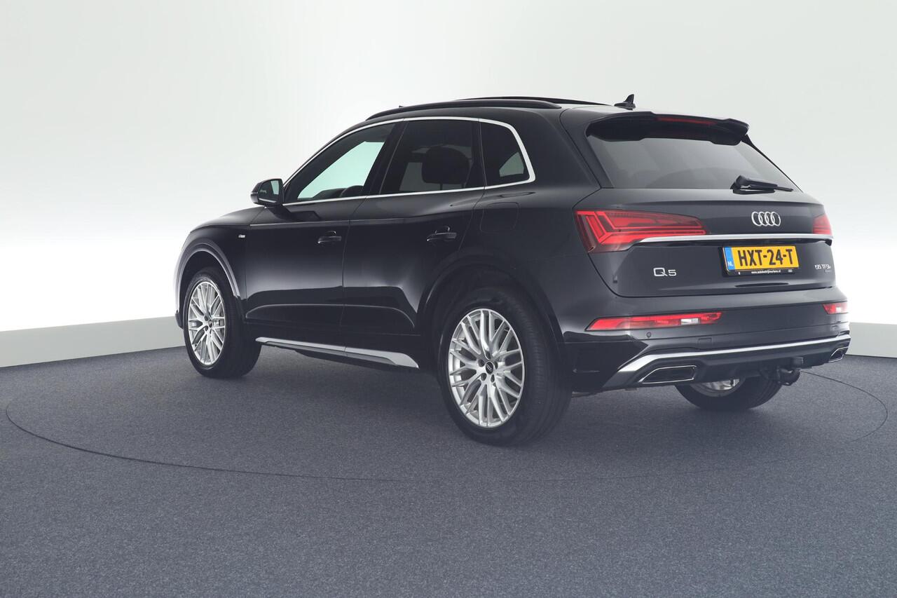 Audi Q5 55 TFSI e 367pk quattro S-Line Trekhaak Camera Panoramadak Keyless Matrix Led Virtual Cockpit Navigatie